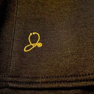 Jaanuu scrub top 1x black